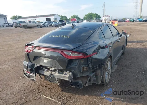 2018 Kia Stinger z USA, uszkodzony, nr VIN KNAE15LA6J6032404